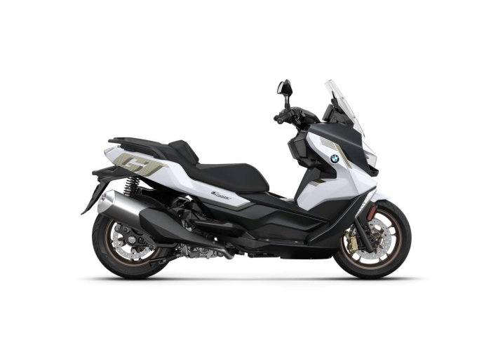 Скутер BMW C 400 GT будет обновлен