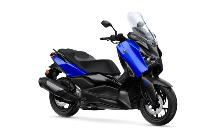 Yamaha обновила спортивный скутер XMAX ABS: новые цвета и прежний шарм